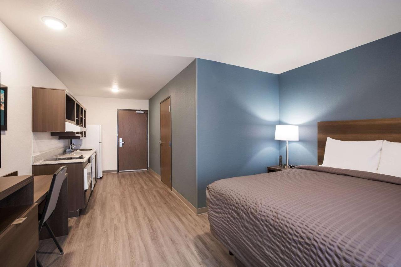 Woodspring Suites Detroit เมดิสัน ไฮท์ส ภายนอก รูปภาพ