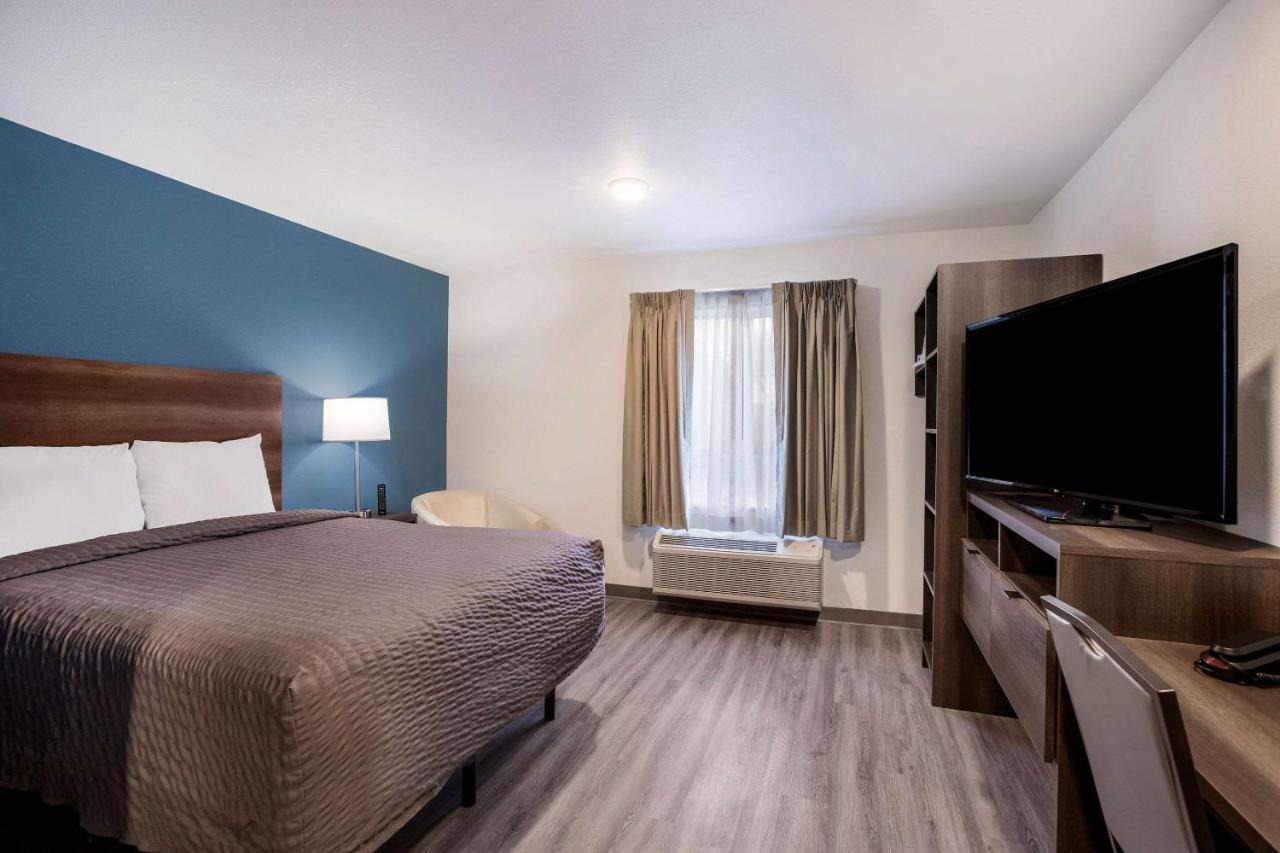 Woodspring Suites Detroit เมดิสัน ไฮท์ส ภายนอก รูปภาพ